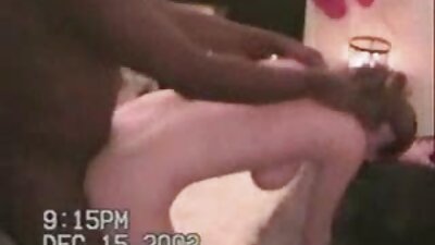 Nobriedusi dāma, kas masturbē un ir fucked ar vīrs, viņa pirksti ass